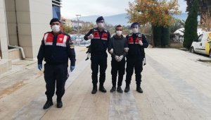 Falçatalı saldırıdan KADES ile kurtuldu