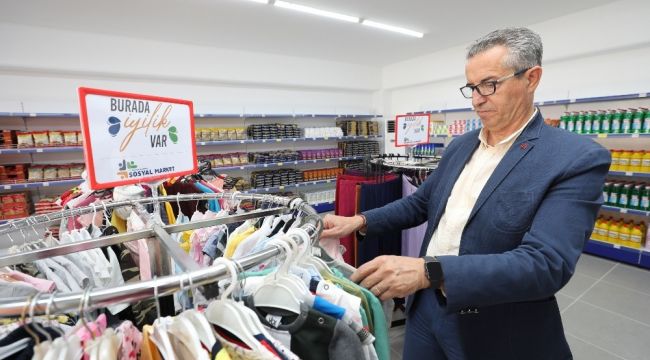 Gaziemir 500 aile Sosyal Market'ten yararlanacak