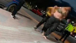 Gözaltına alınmamak için çırılçıplak soyundu