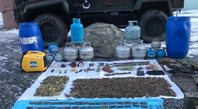 Hakkari'de cephanelik ele geçirildi