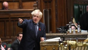 İngiltere'de Covid-19 aşısı gönüllü olarak verilecek