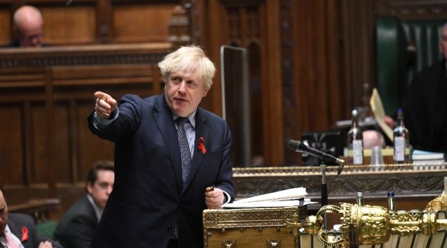 İngiltere'de Covid-19 aşısı gönüllü olarak verilecek