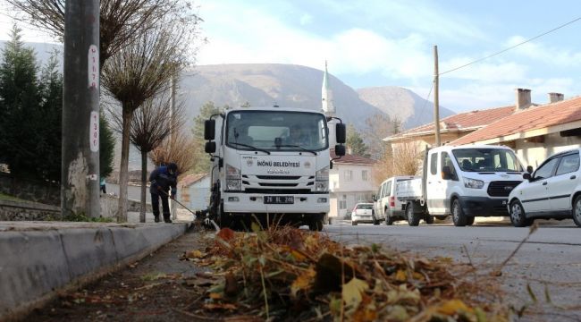 İnönü Belediyesi sonbahar temizliği çalışmalarını sürdürüyor