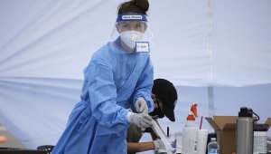 İtalya'da son 24 saatte korona virüsten 761 kişi öldü