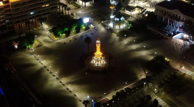 İzmir'de hafta sonu kısıtlaması başladı