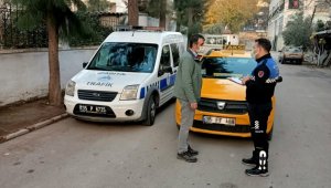 İzmir'de yavru köpeğe çarpan şoföre ceza kesildi