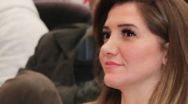 İzmir'deki camilerden korsan müzik yayınını paylaşan Banu Özdemir davasında karar