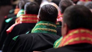 İzmir'in yeni savcıları ve hakimleri belli oldu