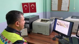 Jandarmadan öğrencilere uzaktan trafik eğitim semineri