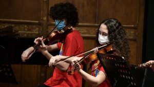 Kadıköylü çocuklardan 'Caz Konseri'