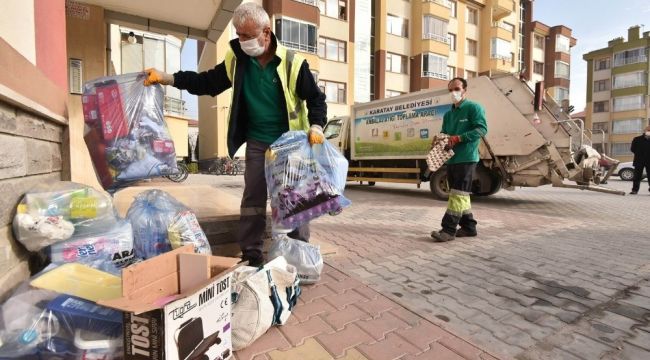Karatay Belediyesi "Geleceğini Çöpe Atma" projesini sürdürüyor