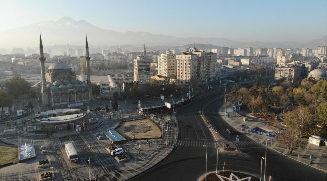 Kayseri'de kısıtlamanın ilk gününde cadde ve sokaklar