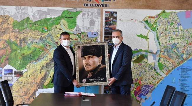 Konyaaltı Belediyesi'nde asgari ücret 3 bin 200 lira oldu