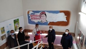 Konya'da ilkokulların duvarları çizimlerle süsleniyor