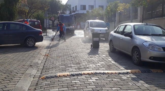 Kuşadası Belediyesi'nden temizlik seferberliği