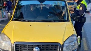 Kuşadası'nda polis ve jandarmadan yılbaşı denetimi