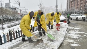 Mamak'ta kar teyakkuzu