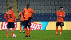 Medipol Başakşehir gruptan çıkma şansını kaybetti