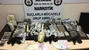 Menemen'de uyuşturucu operasyonu: 2 gözaltı