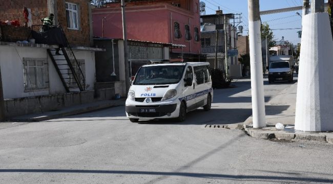 Mersin'de 4 dilde "sokağa çıkmayın" anonsu