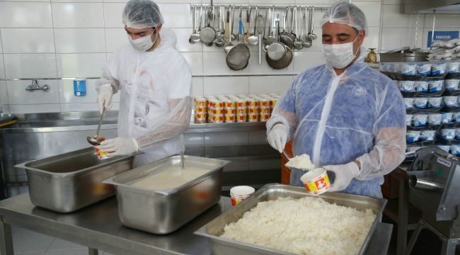 Odunpazarı'ndan karantinada olan ailelere günde 2 öğün sıcak yemek