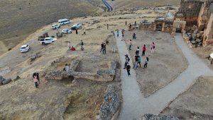 Pandemiye rağmen Zerzevan'a ziyaretçi akını