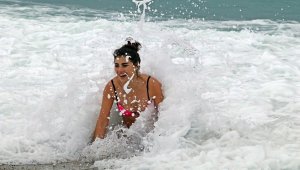 Rus kadın herkesi kıskandırdı