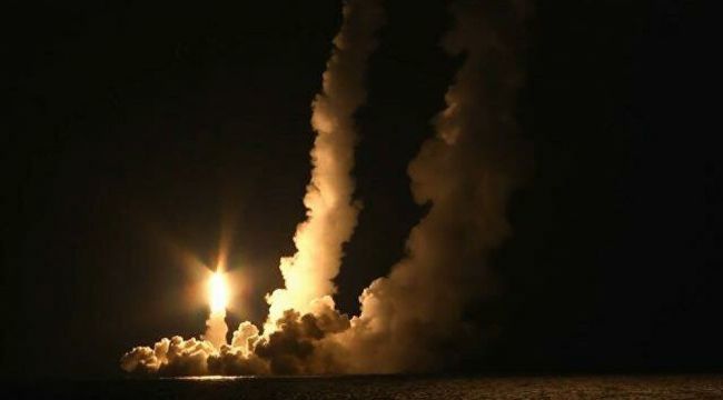 Rusya, 8 bin kilometre menzilli balistik füze denemesi yaptı
