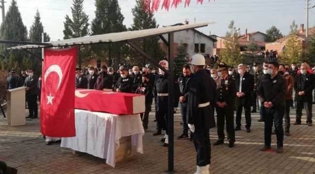 Şehit Osman Güler son yolculuğuna uğurlandı