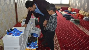 Siverek'te 100 yetim ve öksüz sevindirildi