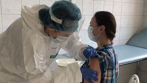 Sputnik-V aşısını yaptıran 20 kişi korona oldu