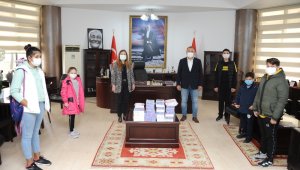 Tenis turnuvası, eğitime destek oldu