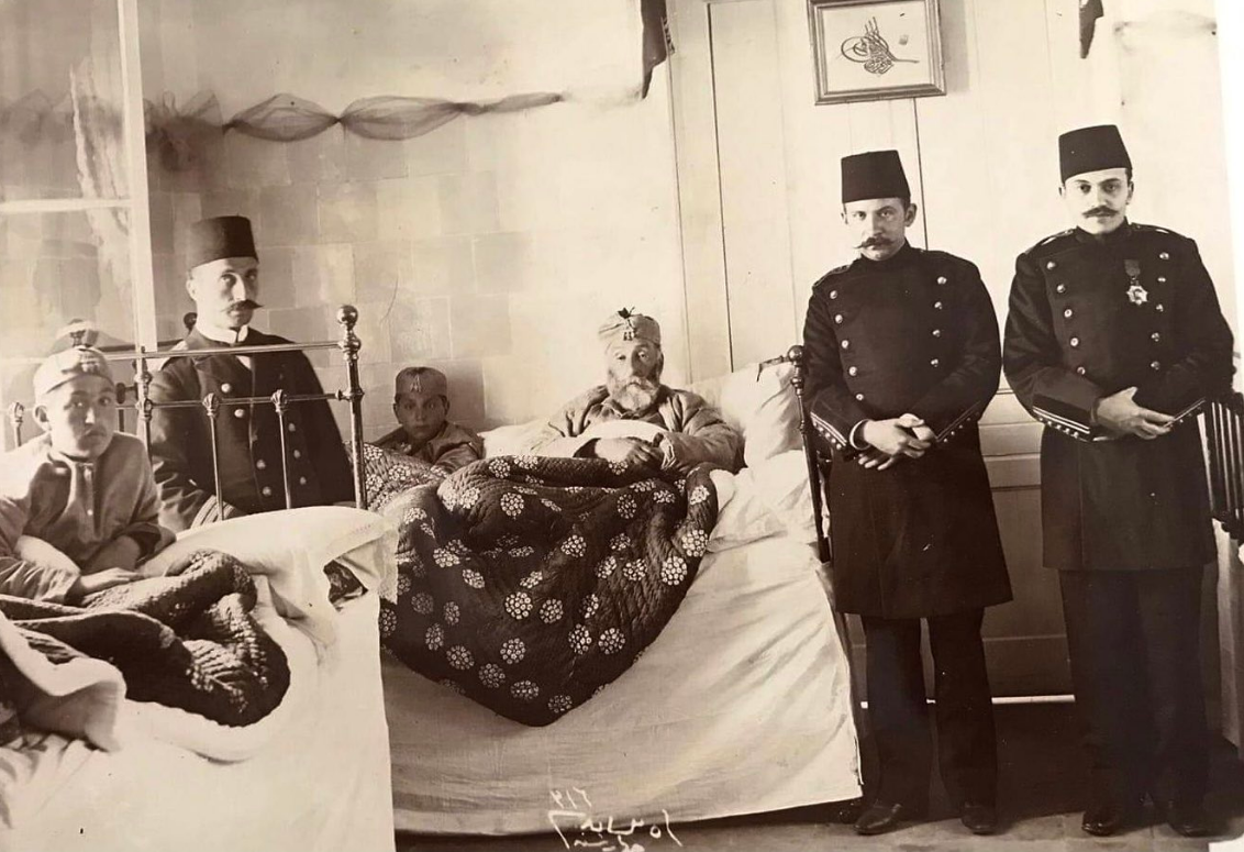 Abdülhamit'in son fotoğrafı mı?