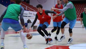 Aliağa Petkimspor, Frutti Extra Bursaspor'a konuk oluyor