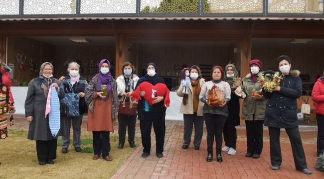 Aliağalı üretici kadınlardan örnek dayanışma