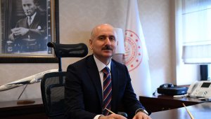 Bakan Karaismailoğlu: "Uzayda varlığımızı dünyaya hissettirdik"