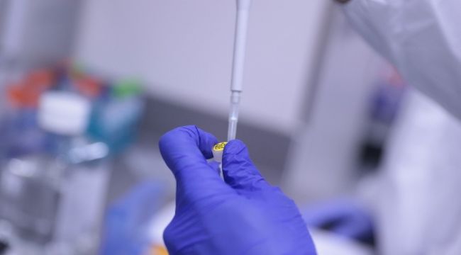 AK Parti İzmir'den anında aşı cevabı