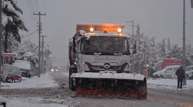Balıkesir'de 200 kırsal mahalle yolu kapalı