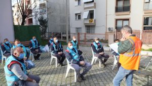 Bayraklı Belediyesinde çalışanlara mesleki yeterlilik sınavı