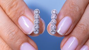 Bu küpeler bakışları size çekecek