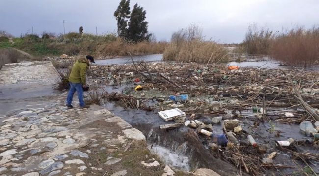 Bura nehir, çöplük değil!