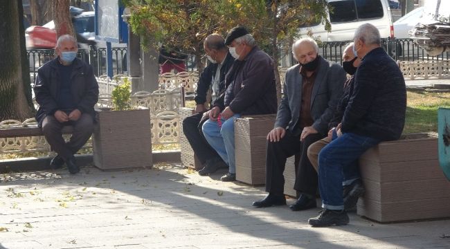 Denizli'de pandemi kurallarına uymayan 49 kişiye 44 bin 400 lira ceza