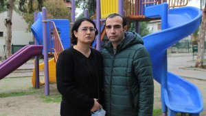 Deprem acısını yaşayan anneden "çocuk parkı" talebi