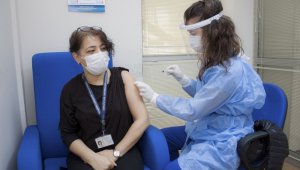 DEÜ'de üç günde rekor aşılama