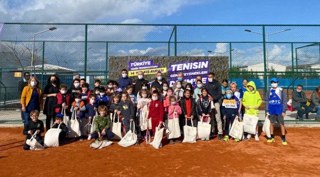 Geleceğin tenisçileri, Didim'de buluştu