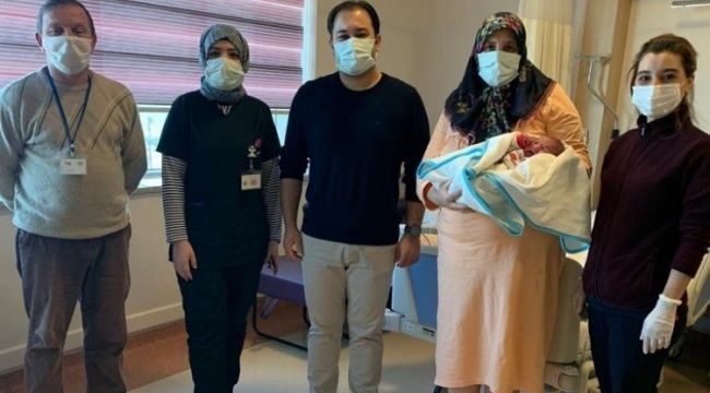 Giresun'da yılın ilk bebeği dünyaya geldi