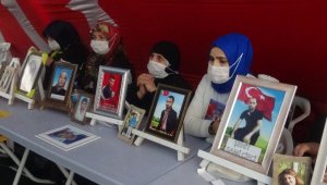 HDP önündeki aileler, çocukları için direnmeye devam ediyor