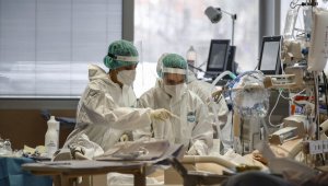 İtalya'da son 24 saatte Covid-19 bağlı 492 can kaybı