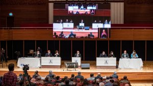 İzmir'de 108 bin esnafa yüzde 50 indirimli su