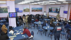 İzmir'de jandarmadan dev kumar operasyonu